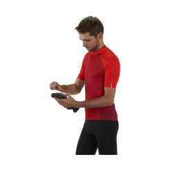 MAILLOT MAVIC COSMIC JERSEY ROUGE 11 MAILLOT MAVIC COSMIC JERSEY ROUGE -Composants Vélo Soldes Boutique maillot mavic cosmic jersey rouge 4