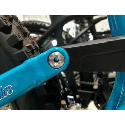 VISSERIE - AXE DE PIVOT ALUMINIUM MOUSTACHE 5 VISSERIE - AXE DE PIVOT ALUMINIUM MOUSTACHE -Composants Vélo Soldes Boutique visserie axe de pivot aluminium moustache 2